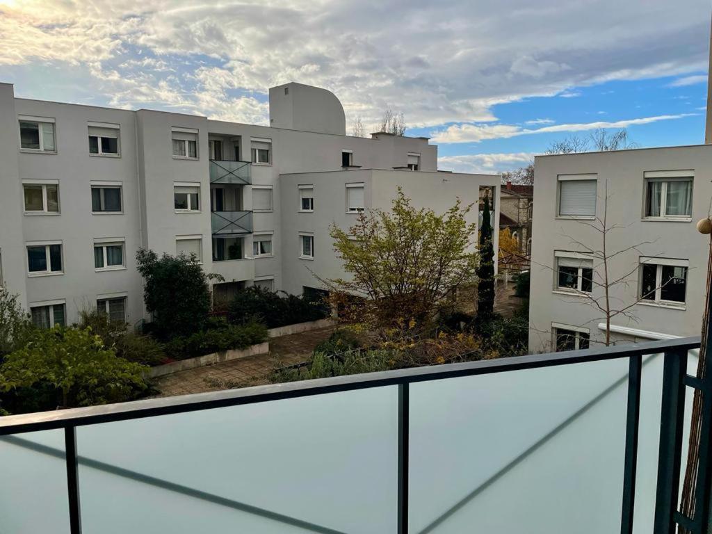 Apartament Le Cocon Art Deco Caluire-et-Cuire Zewnętrze zdjęcie